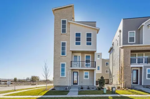 1220 Conlan Dr, Lafayette, CO 80026
