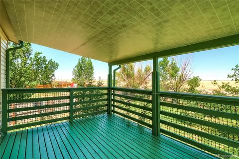 945 Madison Way, Bennett, CO 80102 photo 22