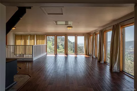 Living - 952 Steamboat Valley Rd, Lyons, CO 80540 photo 5 of 12