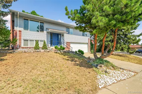 13233 W Utah Cir, Lakewood, CO 80228