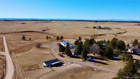 6423 Arrowhead Trl, Elizabeth, CO 80107