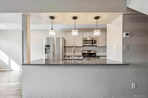 Kitchen - 1192 S Eagle Cir #B, Aurora, CO 80012 photo 1 of 4