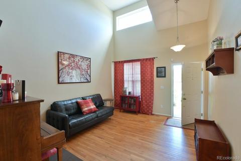 18930 E Garden Dr, Aurora, CO 80015 photo 4
