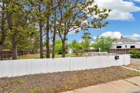 166 Newton St, Denver, CO 80219