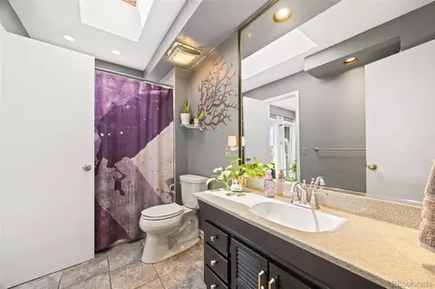 Bath - 15504 Evans Ave, Aurora, CO 80013 photo 1 of 2