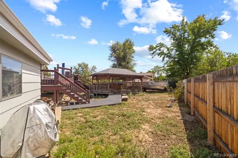 Exterior - 15504 Evans Ave, Aurora, CO 80013 photo 5 of 10