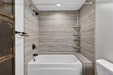 Bath - 2354 E 116th Ave, Thornton, CO 80233 photo 6 of 6