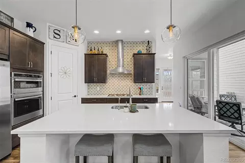 Kitchen - 10558 Eby Cir, Lone Tree, CO 80124 photo 3 of 4