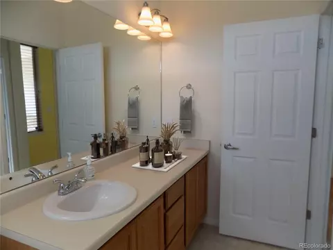 19539 E 52nd Ave, Denver, CO 80249 photo 7