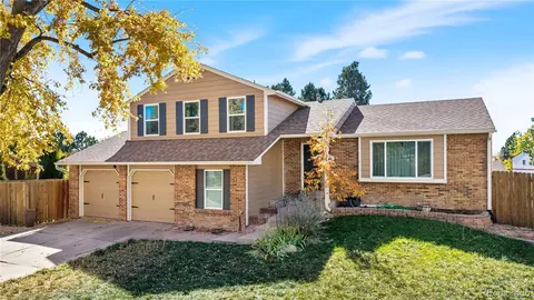 2007 S Rifle St, Aurora, CO 80013