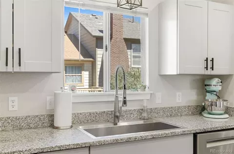 19083 E 16th Ave, Aurora, CO 80011 photo 10