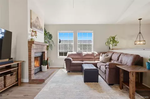 19083 E 16th Ave, Aurora, CO 80011 photo 4