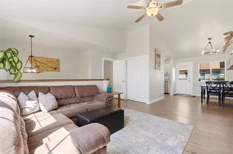 19083 E 16th Ave, Aurora, CO 80011 photo 3