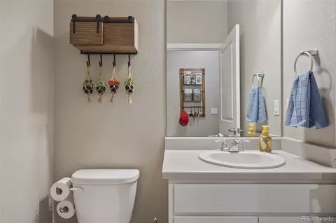 Bath - 26893 E Archer Ave, Aurora, CO 80018 photo 1 of 1