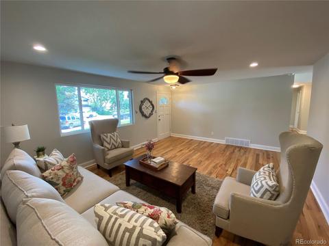 8231 Allison Ct, Arvada, CO 80005 photo 2
