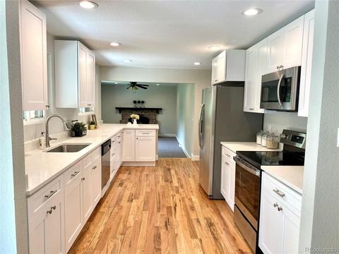 8231 Allison Ct, Arvada, CO 80005 photo 6