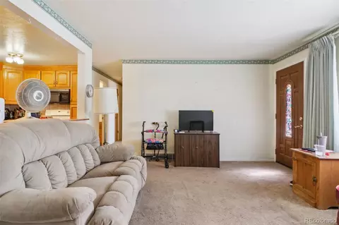 12127 Exposition Ave, Aurora, CO 80012 photo 4