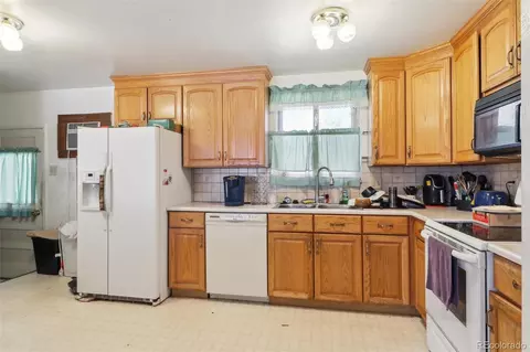 12127 Exposition Ave, Aurora, CO 80012 photo 6