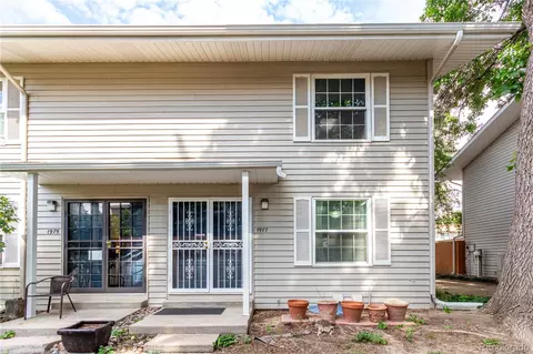 1977 S Oakland Way, Aurora, CO 80014