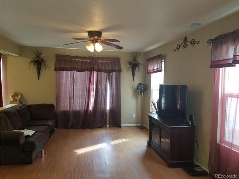 4360 Perth Cir, Denver, CO 80249 photo 6