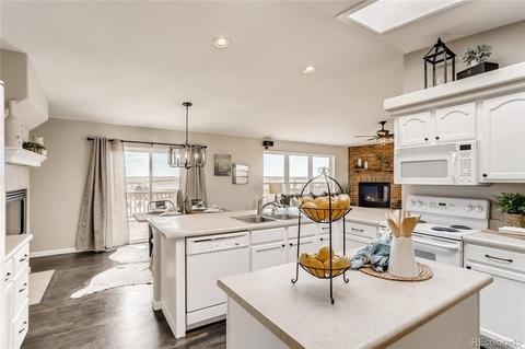 45155 E Jamison Pl, Bennett, CO 80102 photo 8