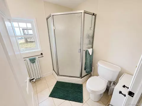 Bath - 242 E Blarney Stone Rd, Howard, CO 81233 photo 5 of 5