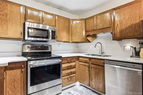 13609 E Cornell Ave #207, Aurora, CO 80014