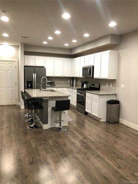 16028 E 47th Dr, Denver, CO 80239 photo 4