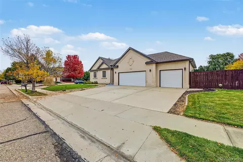 1914 74th Ave, Greeley, CO 80634