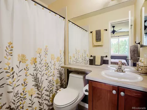 Bath - 6173 Shenandoah Ave, Firestone, CO 80504 photo 2 of 4