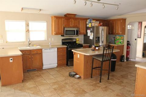 41666 E 104th Ave, Bennett, CO 80102 photo 2