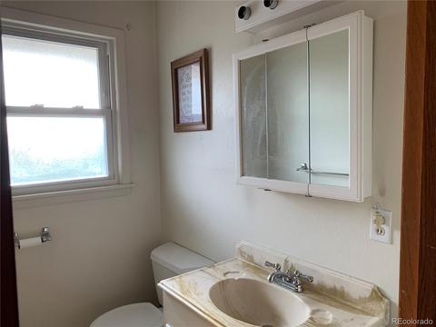 675 4th St, Bennett, CO 80102 photo 10