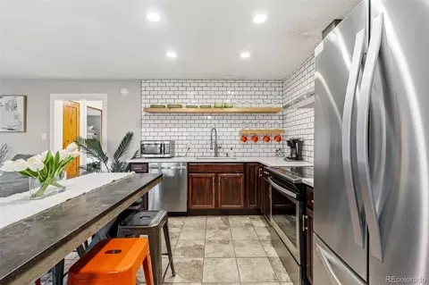 Kitchen - 412 S Main St #1A1, Breckenridge, CO 80424 photo 4 of 5