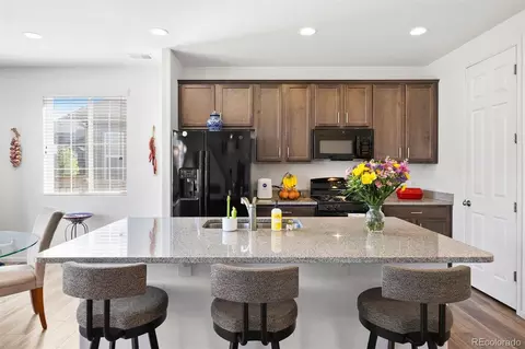 25123 E Byers Dr, Aurora, CO 80018 photo 9