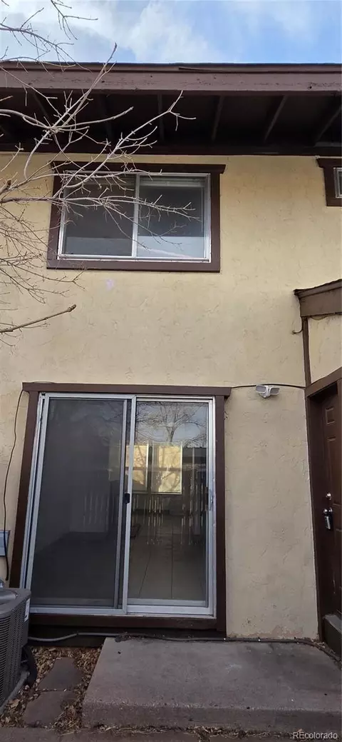 3807 S Fraser St, Aurora, CO 80014