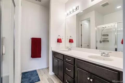 Bath - 27656 E 10th Dr, Aurora, CO 80018 photo 1 of 4