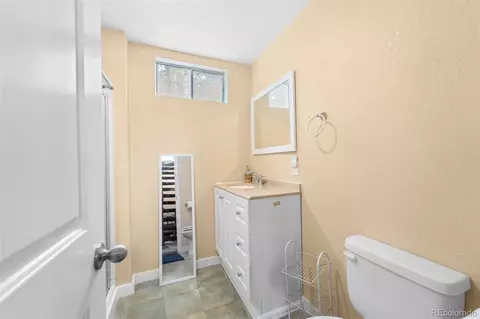 Bath - 10829 Bartlett Trl, Rye, CO 81069 photo 2 of 2