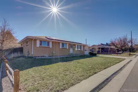 6688 S Wellington Ct, Centennial, CO 80121