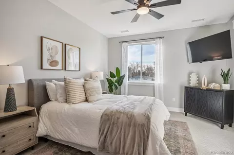 Bedroom - 364 E Orchard Rd, Centennial, CO 80121 photo 1 of 5