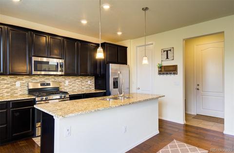 2742 E 161st Pl, Thornton, CO 80602 photo 2