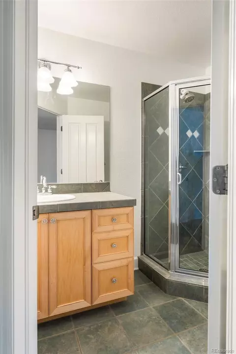 Bath - 700 Yellow Pine Ave, Boulder, CO 80304 photo 4 of 5