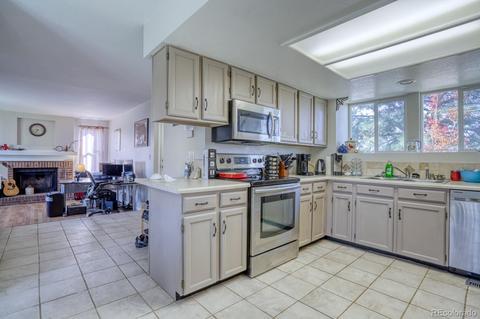 20891 E 42nd Ave, Denver, CO 80249 photo 8