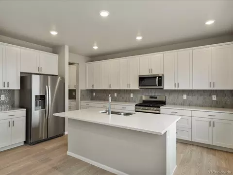 17618 E 90th Pl, Commerce City, CO 80022 photo 3