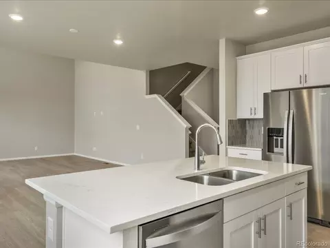 17618 E 90th Pl, Commerce City, CO 80022 photo 14