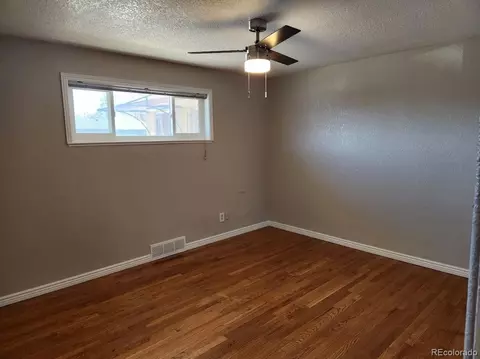 Bedroom - 5455 E 36th Ave, Denver, CO 80207 photo 1 of 2