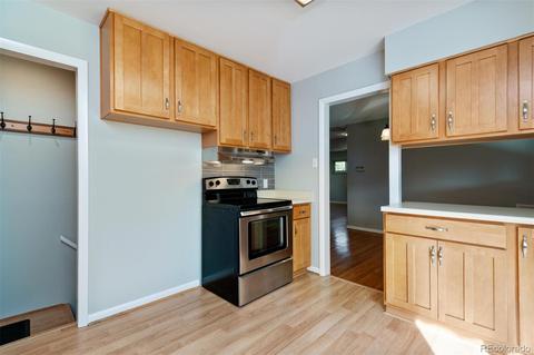 5570 E Bates Ave, Denver, CO 80222 photo 13