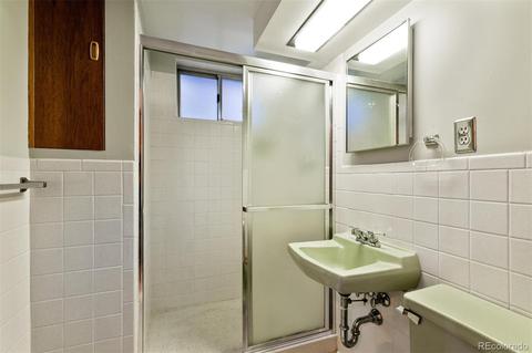 5570 E Bates Ave, Denver, CO 80222 photo 27