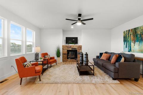 437 Valley Way, Bennett, CO 80102 photo 3