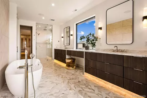 Bath - 2620 E Cedar Ave, Denver, CO 80209 photo 3 of 4