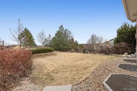 Exterior - 6584 S Quantock Ct, Aurora, CO 80016 photo 7 of 9